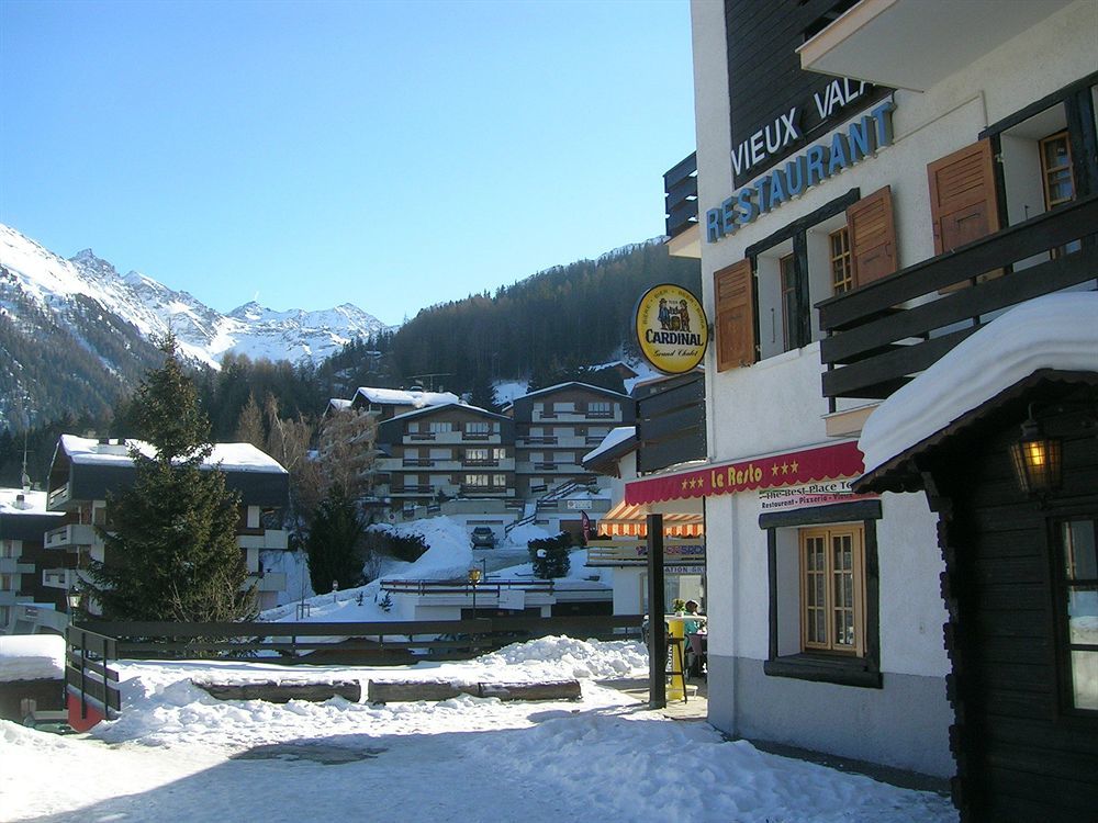 Hotel De La Poste La Tzoumaz Luaran gambar