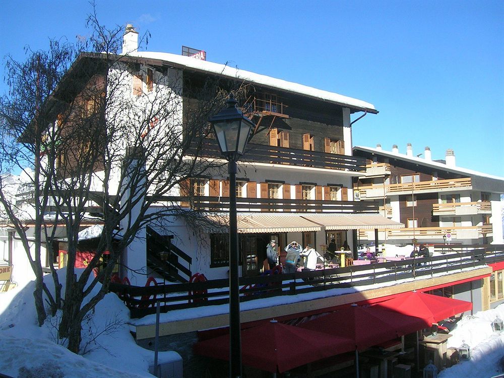 Hotel De La Poste La Tzoumaz Luaran gambar