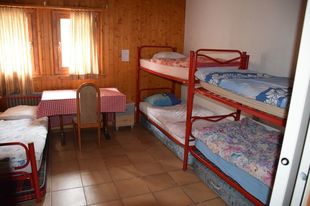 Hotel De La Poste La Tzoumaz Luaran gambar